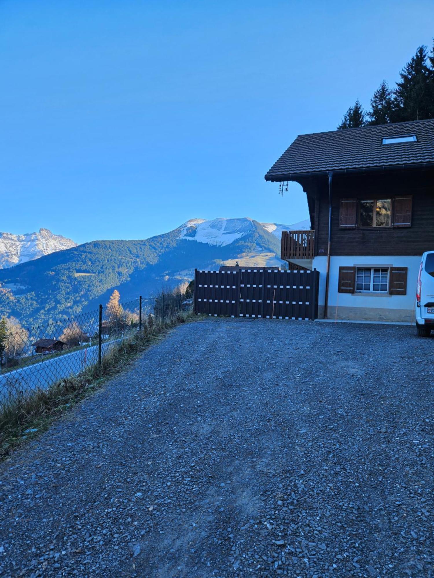 Sweet & Cosy Chalet In The Heart Of The Swiss Alps Troistorrents Экстерьер фото